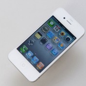 Les premières photos de l’iPhone 4 blanc