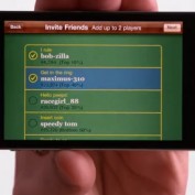 Publicité Apple: L’iPhone 4 et le Game Center