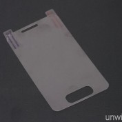 iPhone 5 : nouveaux étuis et film protecteur