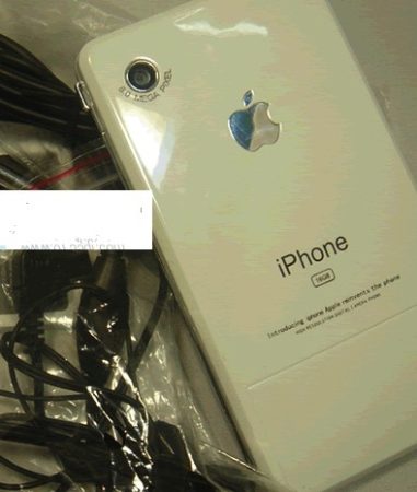 Le premier clone de l’iPhone 4G disponible en Chine
